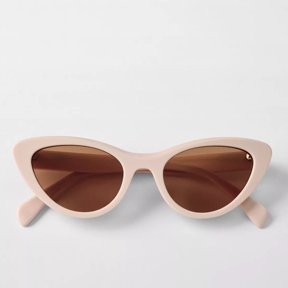 Kate Moss x Zara Cat eye sunglasses w plastic frames NWT. Lmtd Collaboration. main image 9